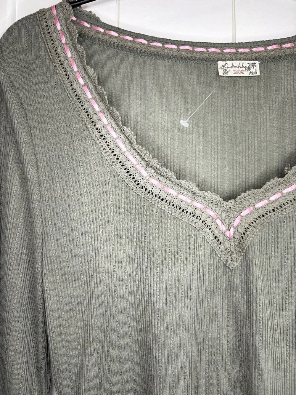 Free People Only You Ribbed Lace Trim Layer Top NWOT Medium Olive Green & Pink